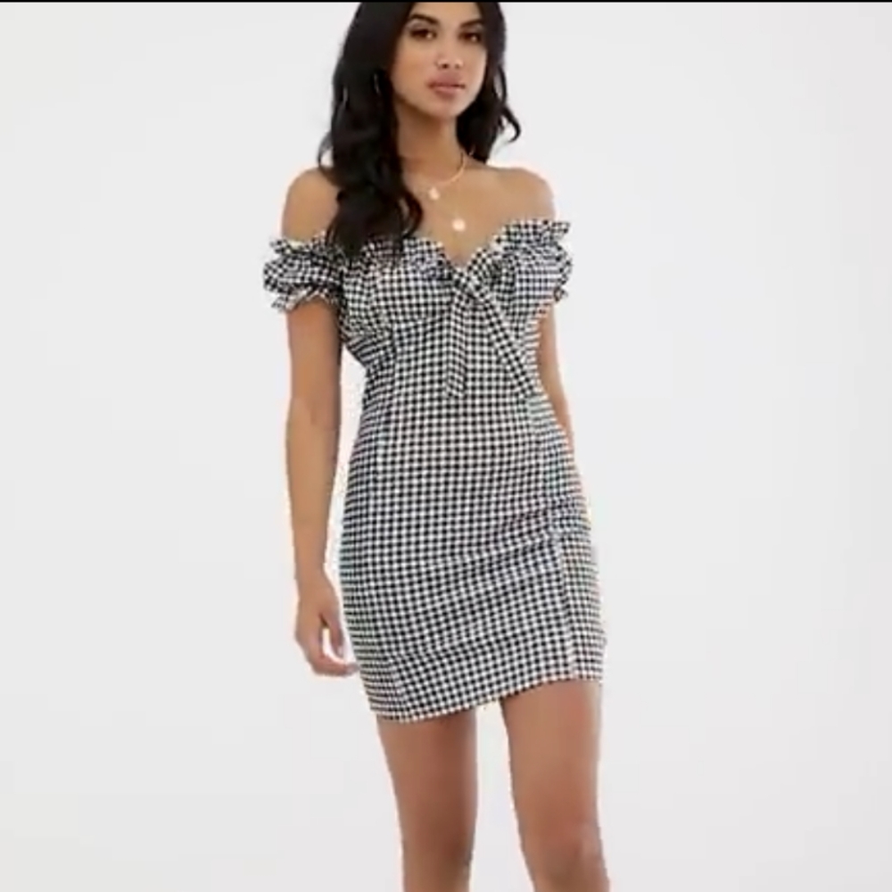 Missguided Gingham Milkmaid Dress